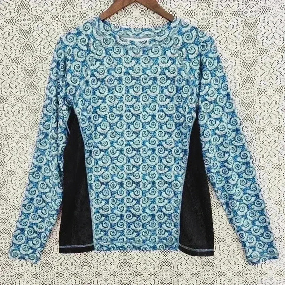 Premium Gear By Tormenter Fishing Pattern Long Sleeve Shirt Women's M - Picture 1 of 6